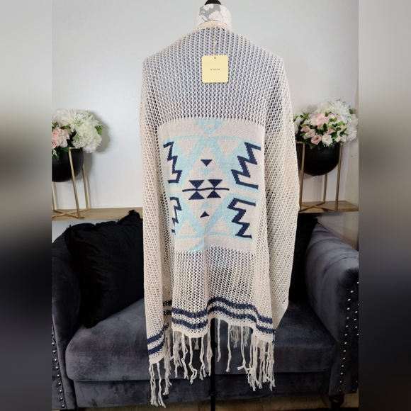 A Reve Boho Aztec Open Knit Fringed Open Cardigan Kimono - Picture 7 of 8